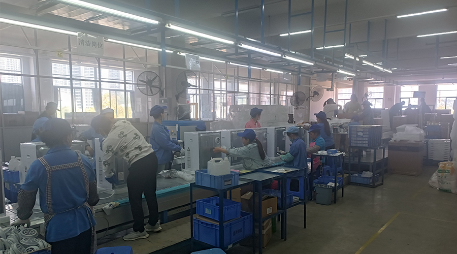 金環(huán)電器：車間全力備戰(zhàn)，確保小型衣服烘干機按時交付