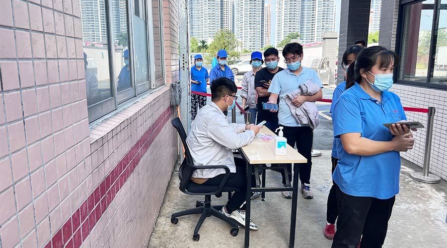 迅速防疫！金環(huán)電器積極配合醫(yī)護人員上門測核酸！