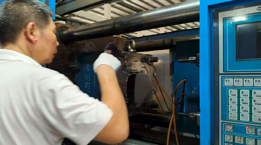 品質(zhì)鑄就信賴，服務(wù)成就卓越