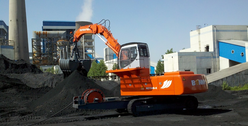 抓料機(jī).jpg 抓料機(jī).jpg