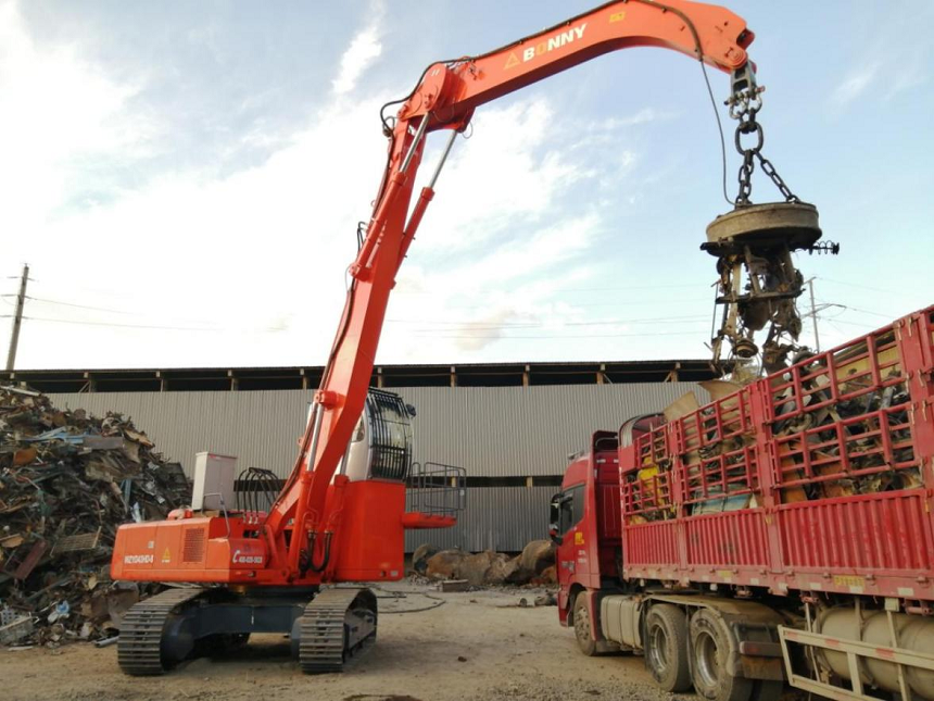 抓料機(jī).png 抓料機(jī).png