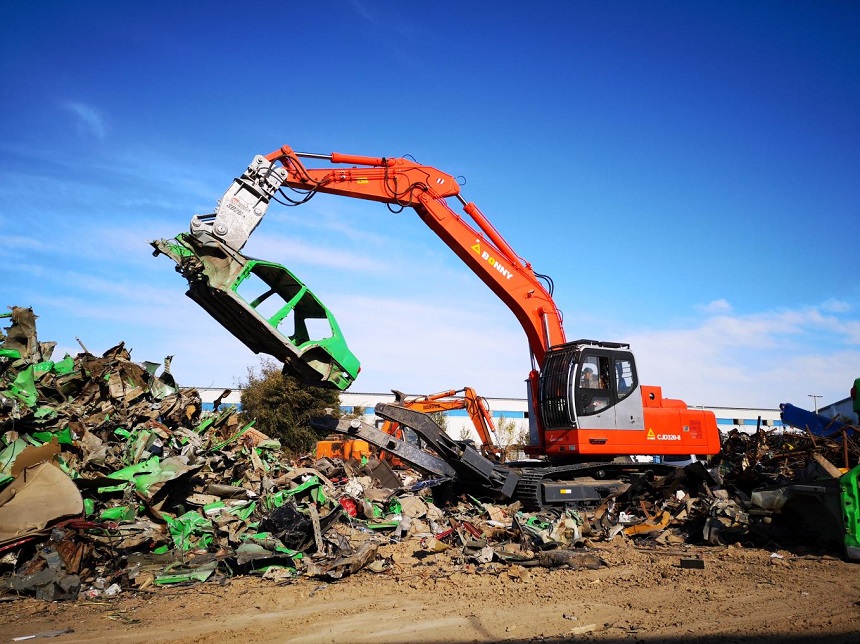 報(bào)廢汽車拆解機(jī).jpg
