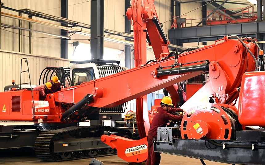 抓鋼機.jpg 抓鋼機.jpg